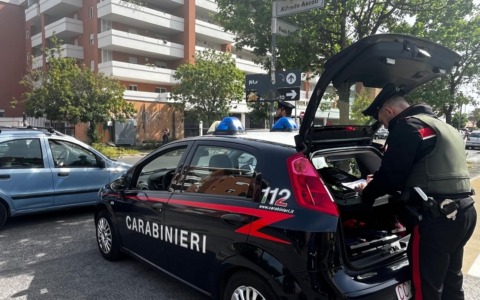 A Capolona un 68enne smaschera il finto carabiniere